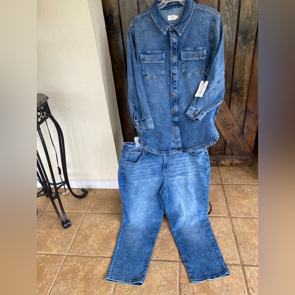 PLUS SIZE DENIM  SHIRT/JACKET & JEANS SIZE-1X. NEW!